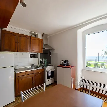 Apartment Altido Light Flat Near The Beach In Riva Trigoso *