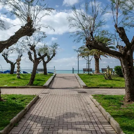 Altido Light Flat Near The Beach In Riva Trigoso * Sestri Levante