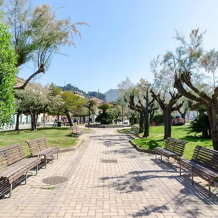 Altido Light Flat Near The Beach In Riva Trigoso 아파트 세스트리레반떼